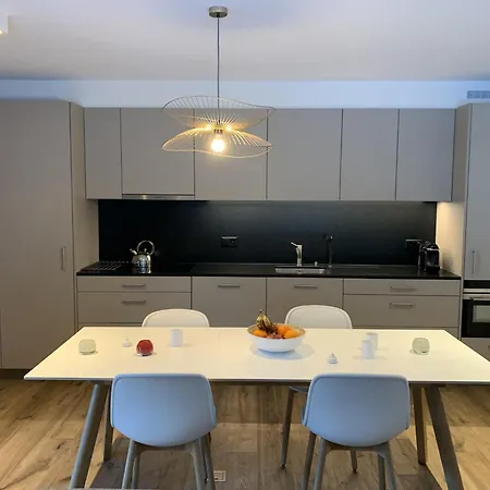 Polaris 1 002 Luxe & Lift 6 Pers Daire *