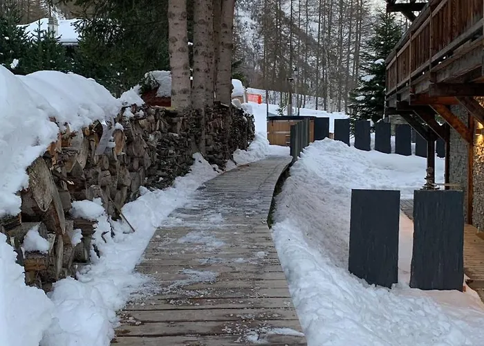 Polaris 1 002 Luxe & Lift 6 Pers * Zinal